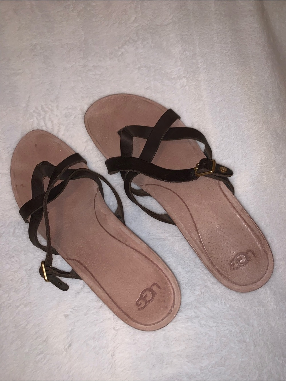 Ugg Adalie wedge sandals New store display size 10